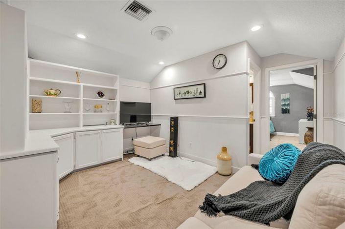 Image No.41-5 Bed House for sale