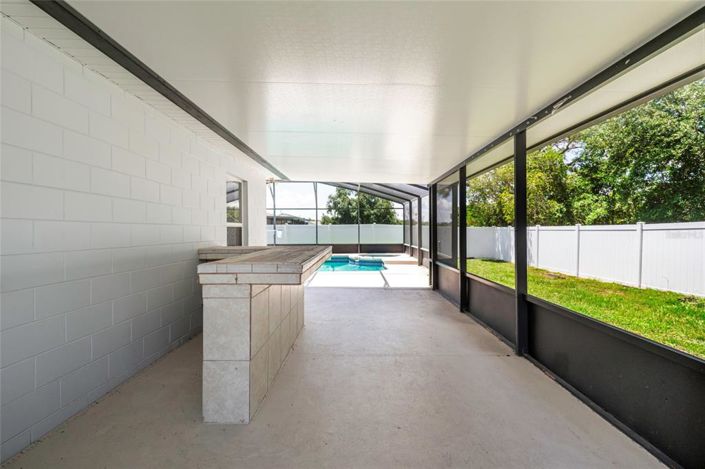 Image No.17-4 Bed House for sale