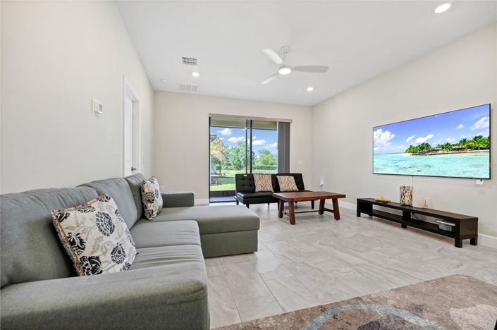 Image No.18-Maison de 2 chambres à vendre à Saint John