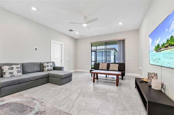 Image No.19-Maison de 2 chambres à vendre à Saint John