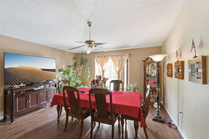Image No.4-4 Bed House for sale