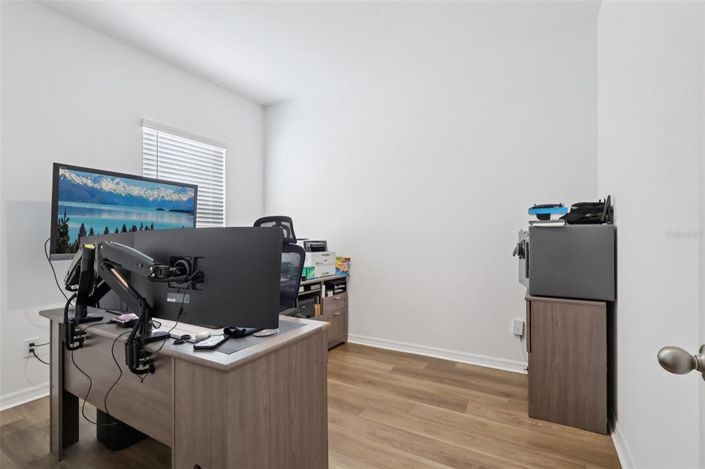 Image No.12-5 Bed House for sale