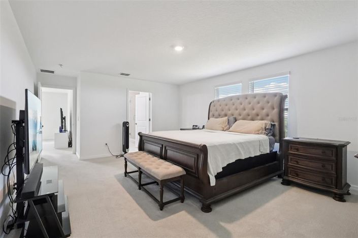 Image No.16-5 Bed House for sale