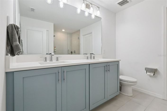 Image No.17-5 Bed House for sale