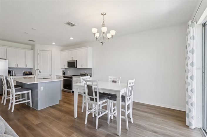 Image No.5-5 Bed House for sale