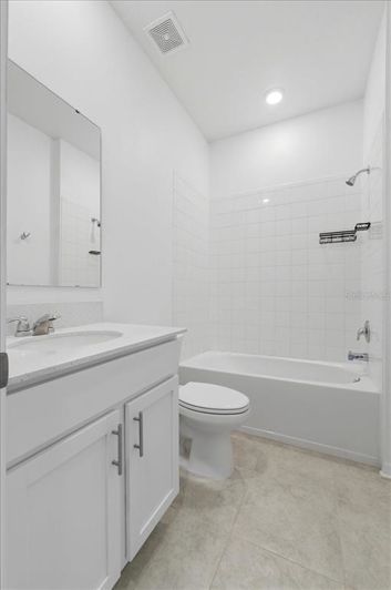 Image No.9-Maison de 4 chambres à vendre à Saint John