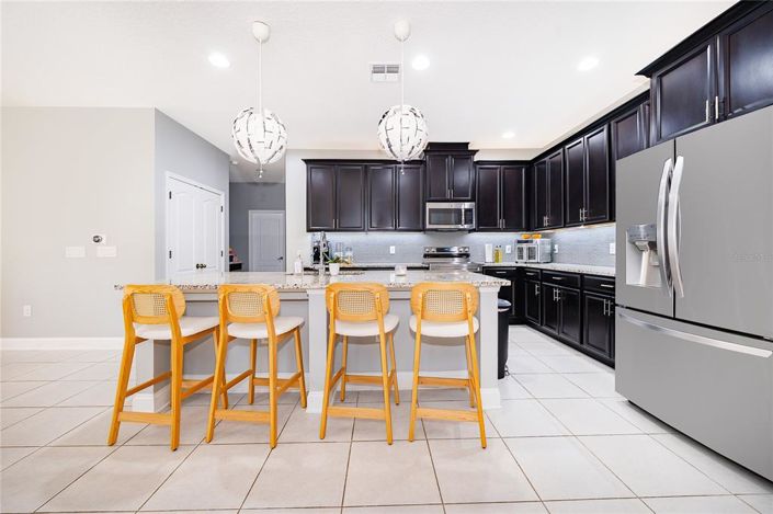 Image No.7-4 Bed House for sale