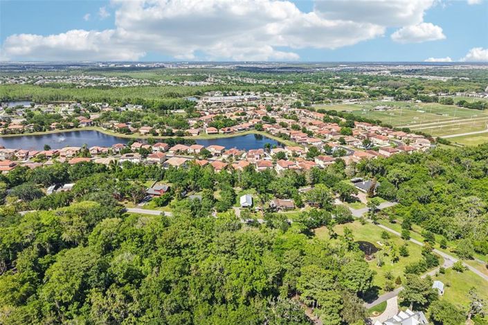 Image No.12-2 Bed House for sale