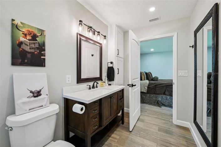 Image No.28-2 Bed House for sale