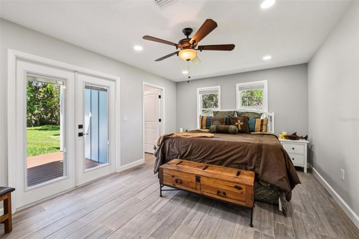 Image No.32-2 Bed House for sale