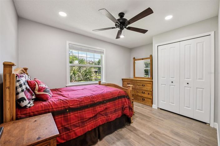 Image No.35-2 Bed House for sale