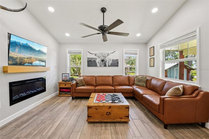 Image No.46-2 Bed House for sale