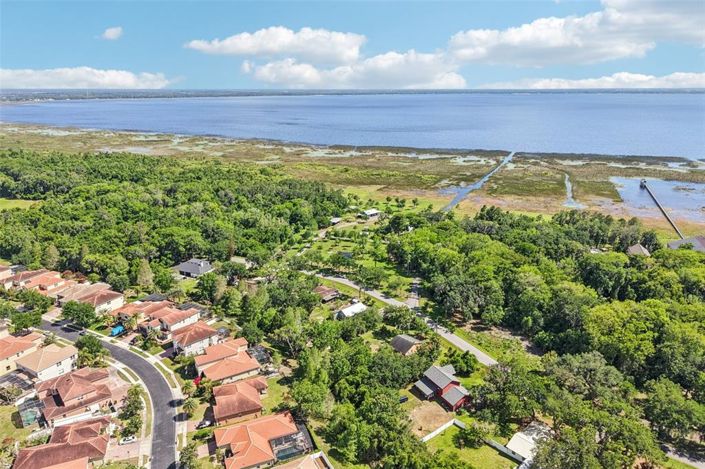 Image No.8-2 Bed House for sale