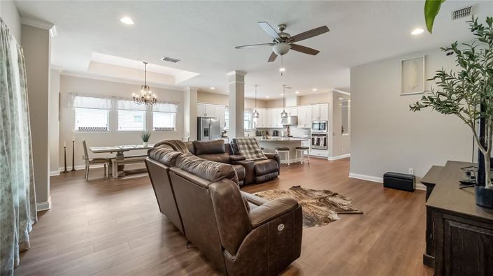 Image No.21-4 Bed House for sale