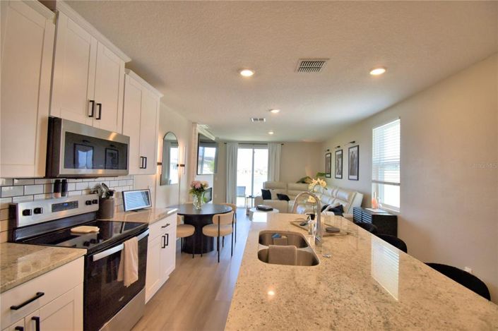 Image No.12-3 Bed House for sale