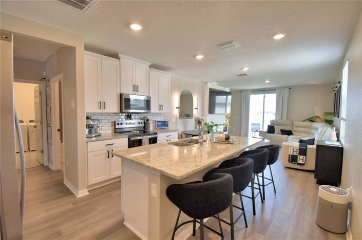 Image No.3-3 Bed House for sale