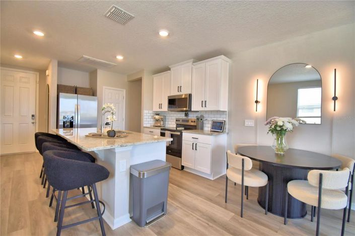 Image No.5-3 Bed House for sale