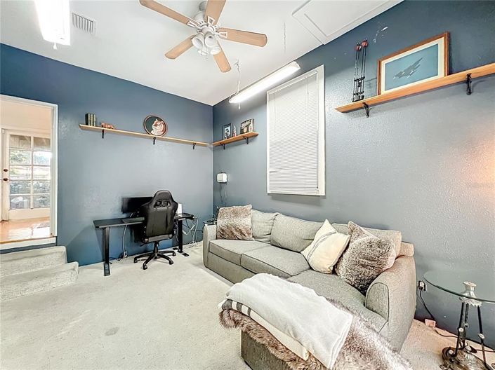 Image No.18-3 Bed House for sale