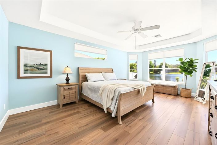 Image No.14-4 Bed House for sale