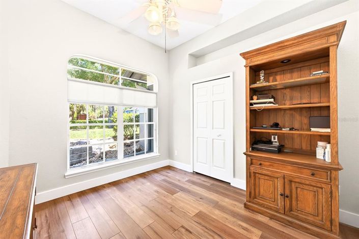 Image No.22-4 Bed House for sale