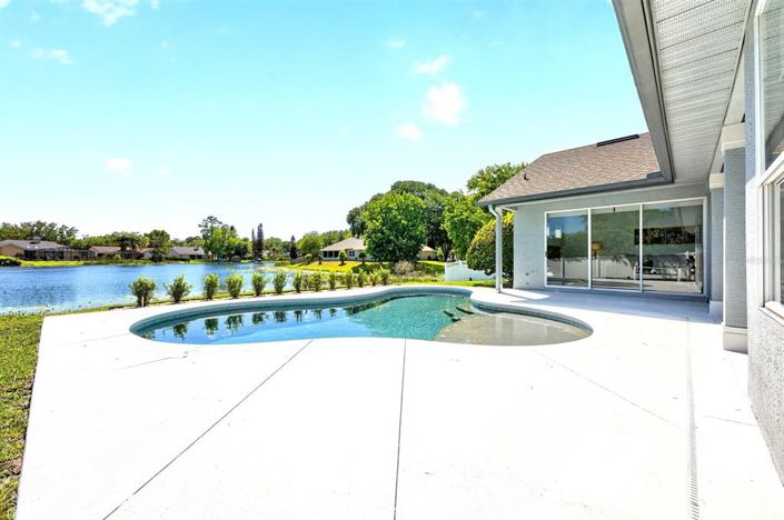 Image No.27-4 Bed House for sale