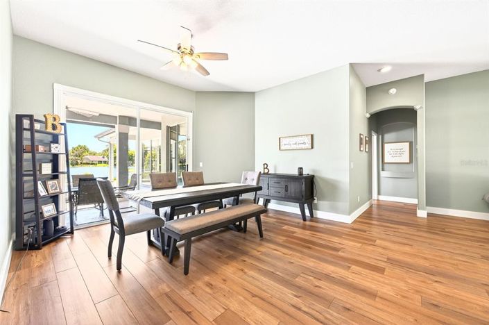 Image No.5-4 Bed House for sale