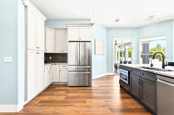 Image No.6-4 Bed House for sale