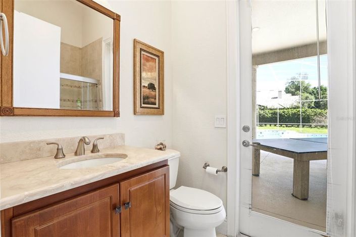 Image No.36-5 Bed House for sale