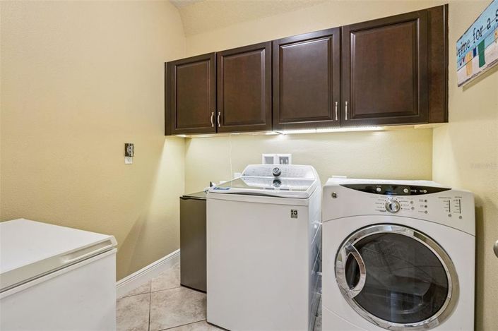 Image No.31-5 Bed House for sale