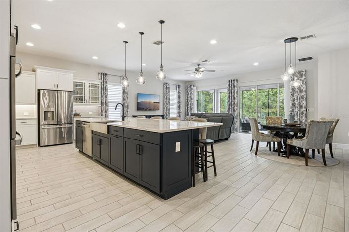 Image No.13-4 Bed House for sale