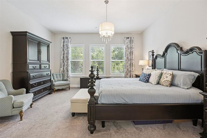 Image No.24-4 Bed House for sale