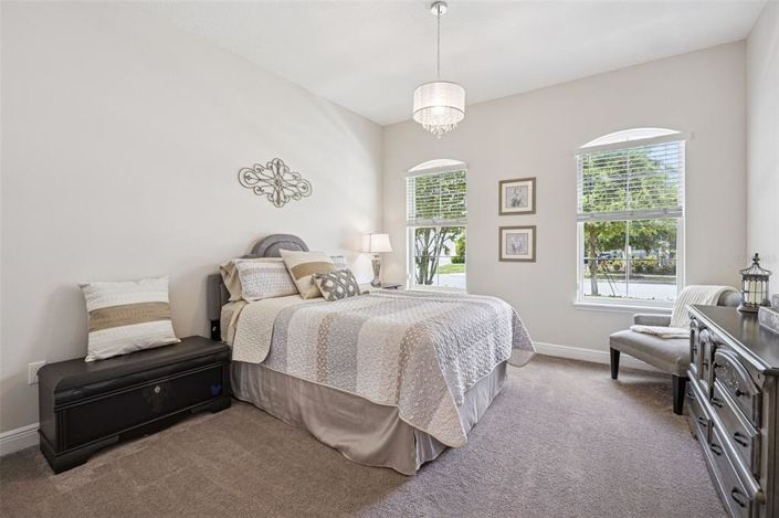 Image No.30-4 Bed House for sale