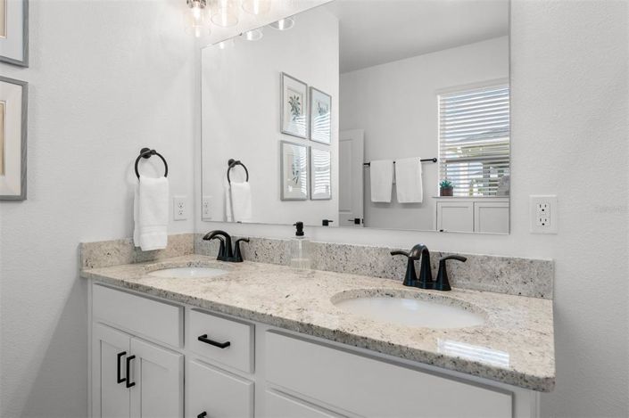 Image No.21-Maison de 4 chambres à vendre à Saint John