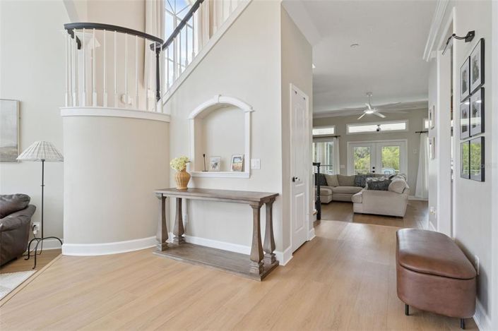 Image No.10-5 Bed House for sale