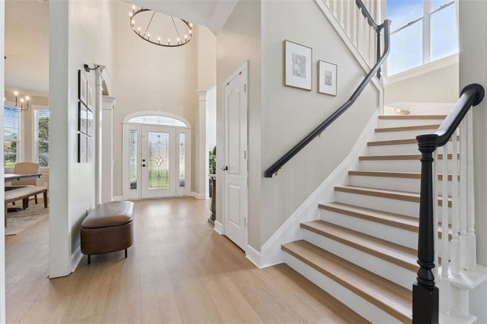 Image No.11-5 Bed House for sale