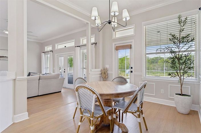 Image No.17-5 Bed House for sale