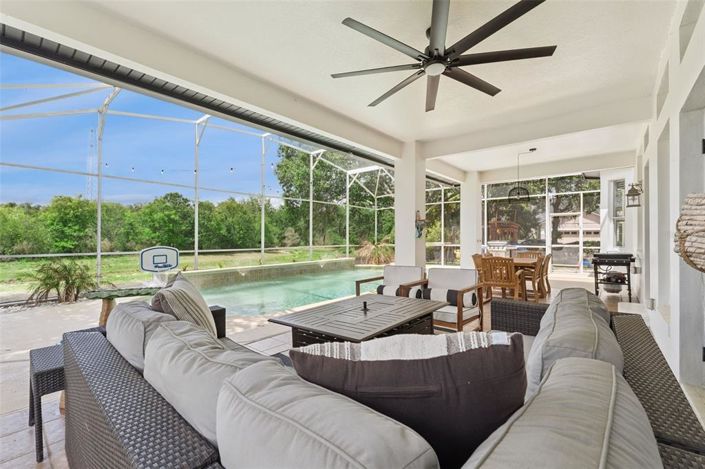 Image No.25-5 Bed House for sale