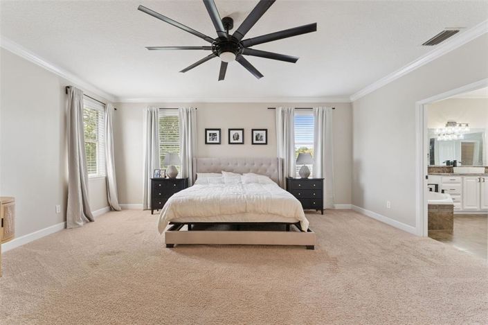 Image No.32-5 Bed House for sale