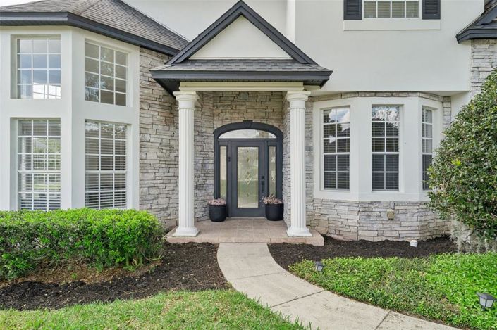 Image No.4-5 Bed House for sale