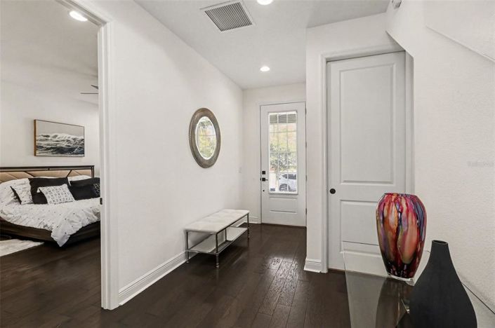 Image No.17-5 Bed House for sale