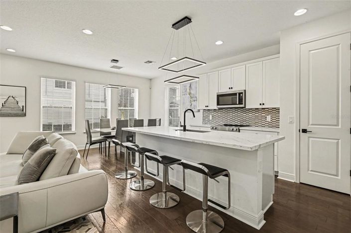 Image No.9-5 Bed House for sale