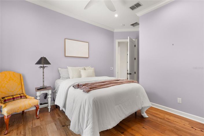 Image No.38-4 Bed House for sale