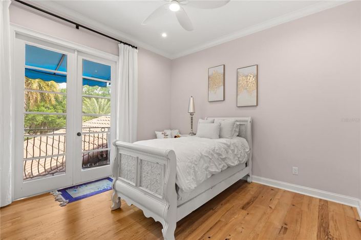 Image No.40-4 Bed House for sale