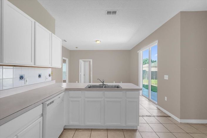 Image No.6-Maison de 4 chambres à vendre à Saint John