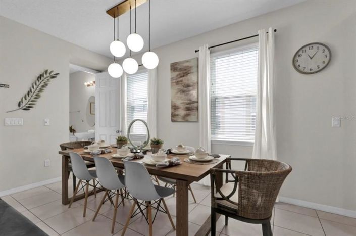 Image No.9-5 Bed Townhouse for sale