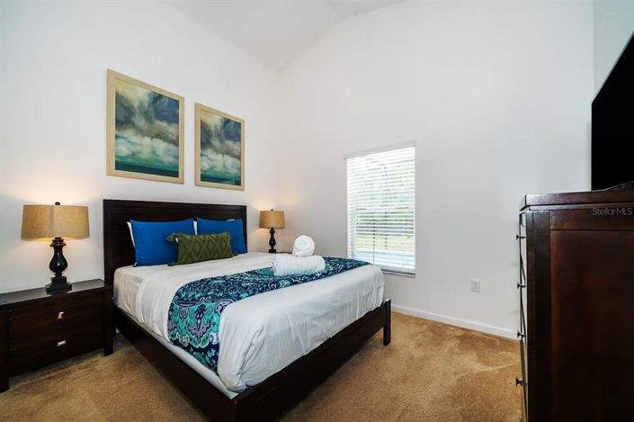 Image No.16-4 Bed House for sale