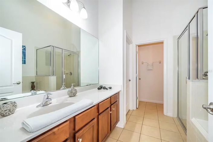 Image No.26-4 Bed House for sale