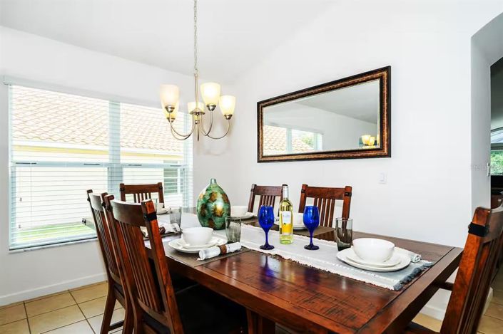 Image No.4-4 Bed House for sale