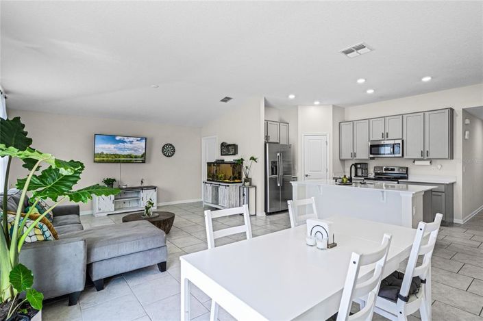 Image No.15-3 Bed House for sale