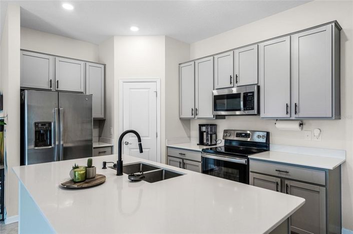 Image No.21-3 Bed House for sale